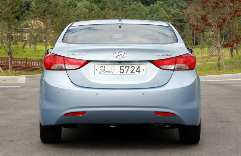 Hyundai Avante/Elantra 2011