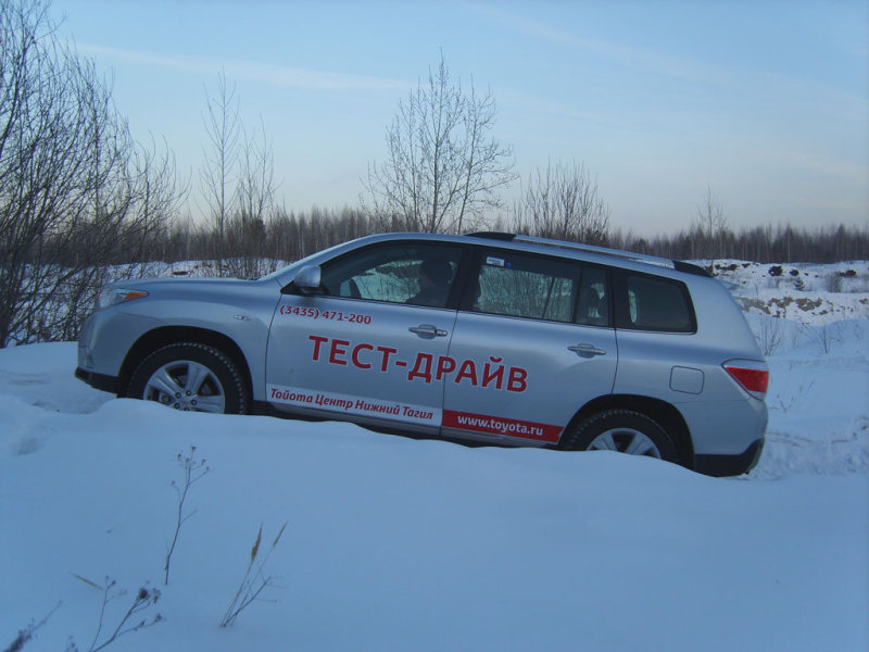 Тяговитый двигатель позволяет легко взбираться на любые возвышенности, при условии, что уклон не превышает угла въезда