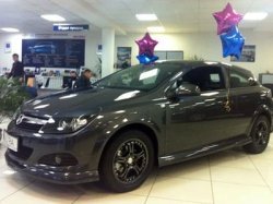 Opel Astra Н в спортивном исполнении в автосалоне BLOCK!