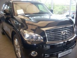 Infiniti QX56 2010 года выпуска в «Автостоке» по цене 3 350 000 рублей
