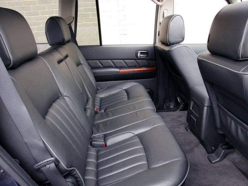 В России почти все Patrol имеют кожаный практичный салон.