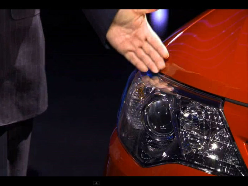 Официально показан фрагмент новой Toyota Camry 2012