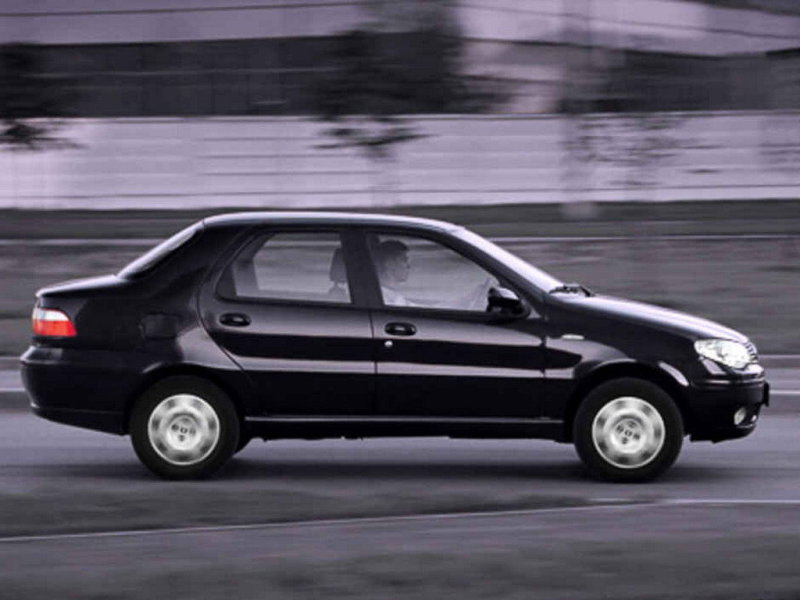 Клиренс 170мм даёт неплохую геометрическую проходимость. Но пружины быстро проседают.