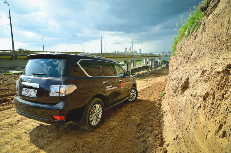Корма нового Ниссана Патрол 