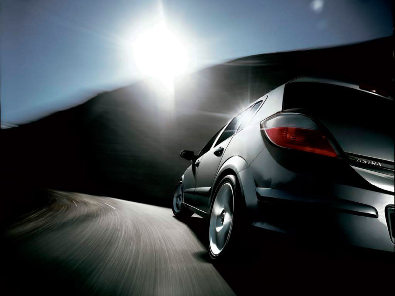 Подвеска «Астры» жёсткая, не допускает раскачки и больших кренов, но с надёжностью дела обстоят «не очень».