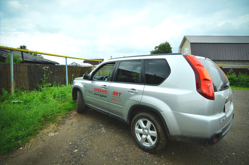 Бонусный фотосет: Nissan X-Trail образца 2007г.