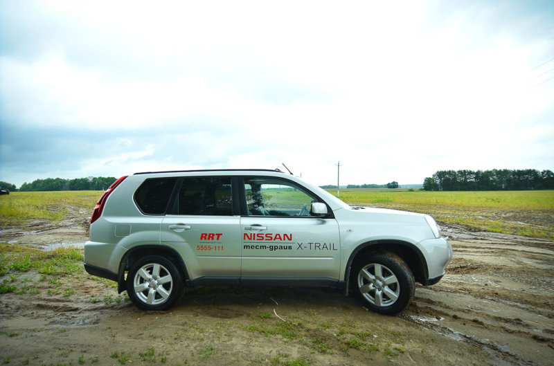 Бонусный фотосет: Nissan X-Trail образца 2007г.