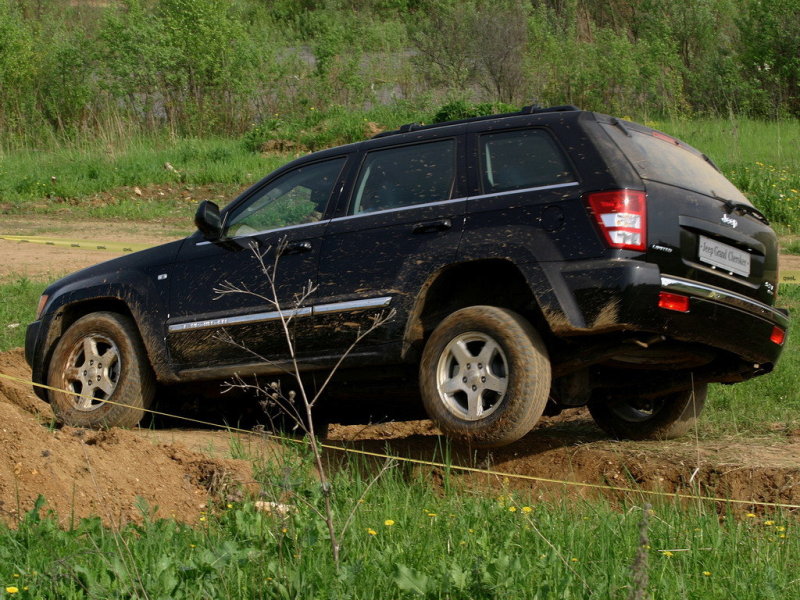Задняя длинноходная подвеска весьма надёжна и вынослива.