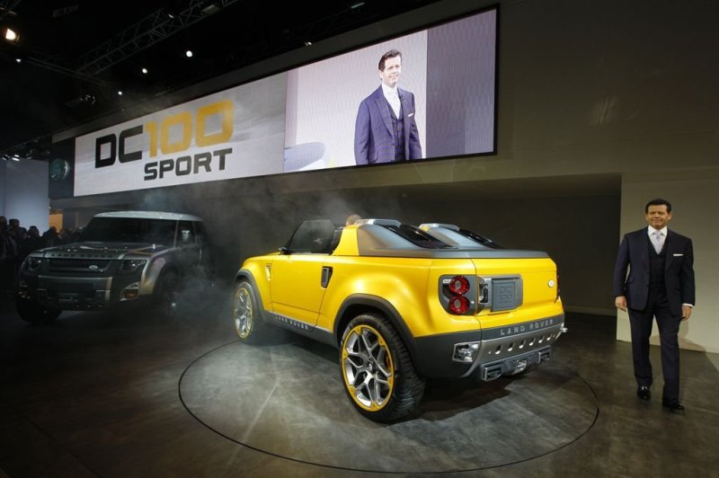 Land Rover Defender DC100 Sport