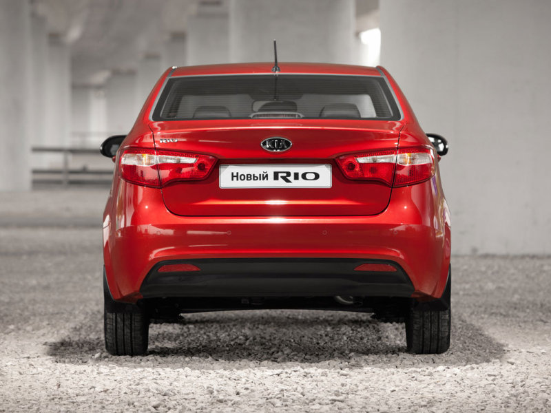 Седан Kia Rio российской версии