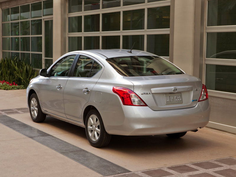 Nissan Versa