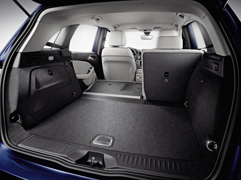 У B-класса вместительное и гибко вариабельное погрузочное пространство.