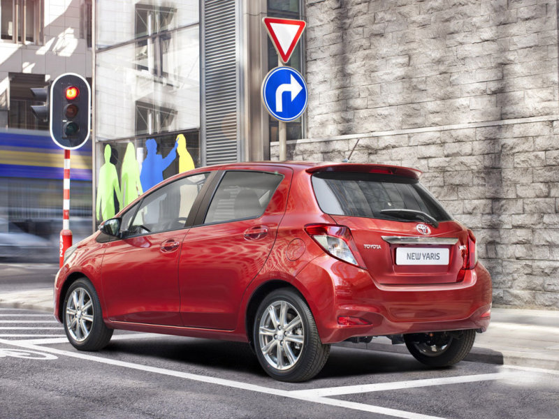 Toyota Yaris 2012 (европейская версия)