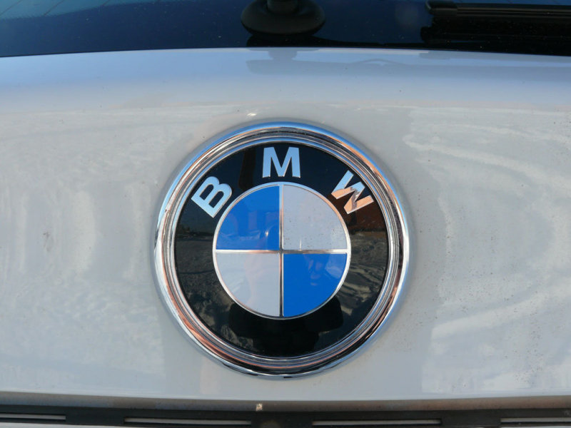 Логотип и имидж – одна из причин, почему покупают BMW…