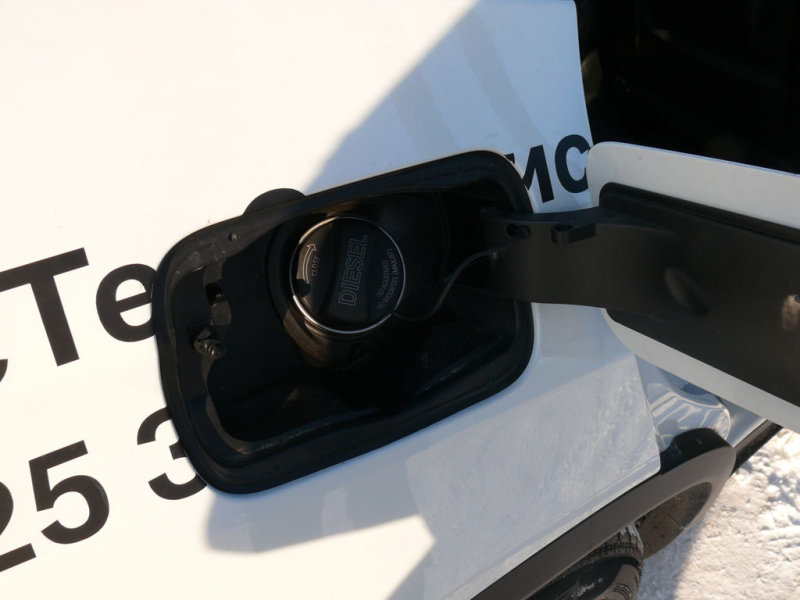 Если не прочитать на крышке заливной горловины слово Diesel, будет казаться, что это бензиновый мотор.