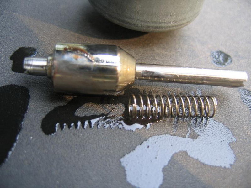 Вот что можно увидеть, если снять один из них.