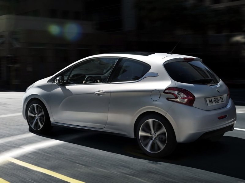 Peugeot 208 Хэтчбек (3 дв.)