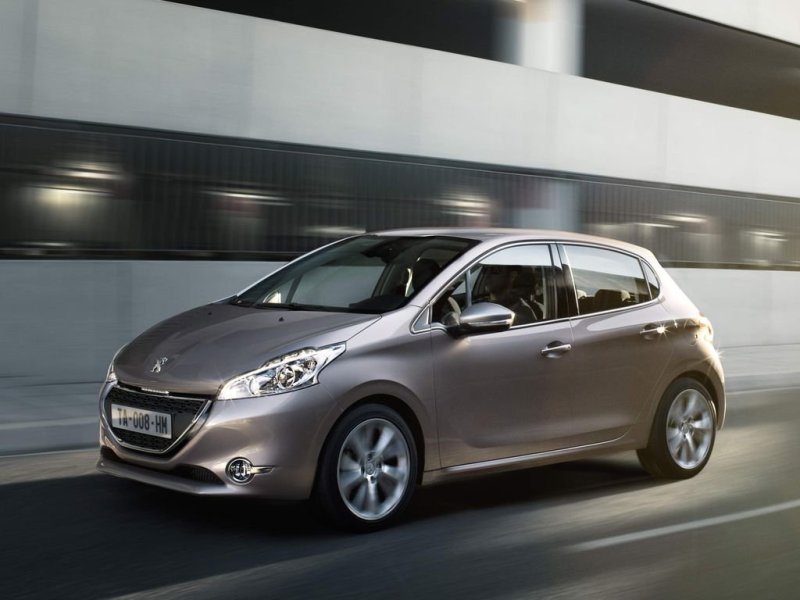 Peugeot 208 Хэтчбек (5 дв.)