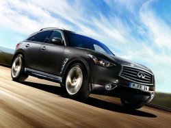 Дизельный Infiniti FX30 — в России от 2 590 000 рублей