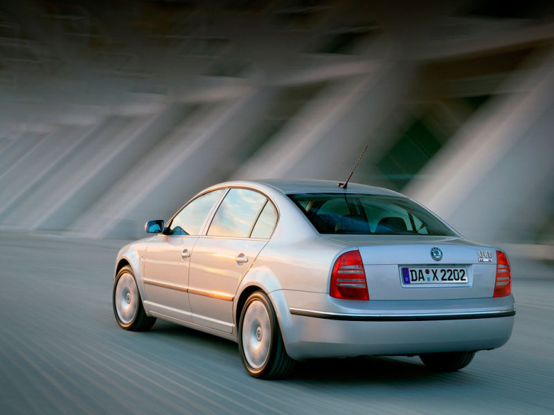 Skoda Superb 2001-2006