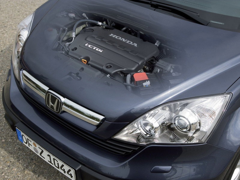 Дизель на нашем рынке редкость. Однако после установки Webasto, такой вариант Honda СR-V выглядит заманчиво