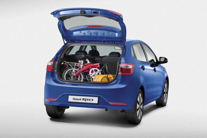 Хэтчбек KIA Rio 2012 (российская версия)