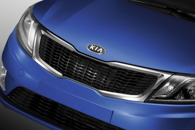 Хэтчбек KIA Rio 2012 (российская версия)