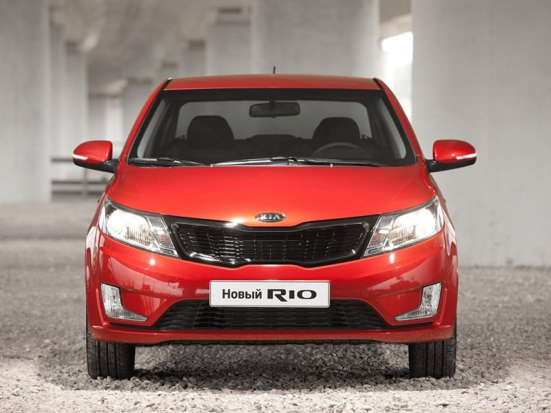 Седан KIA Rio (российская версия)
