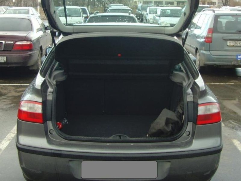 Багажное отделение имеет немалый объем – 430/1330 л.