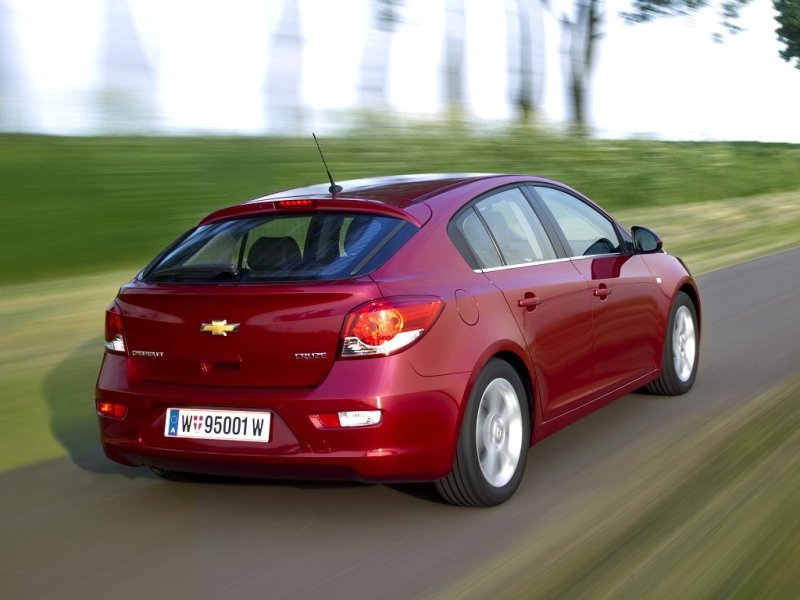 Хэтчбек Chevrolet Cruze