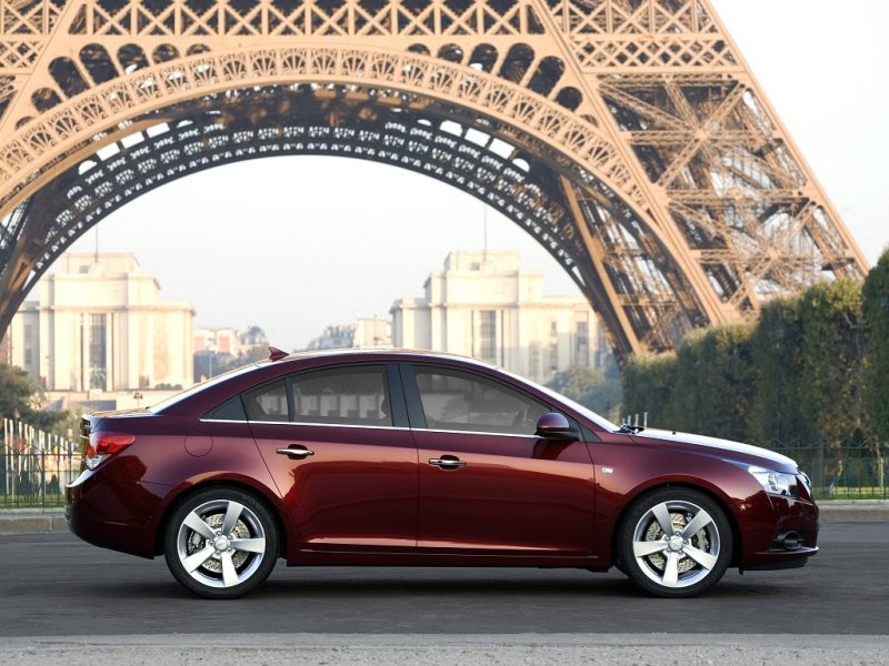 Седан Chevrolet Cruze