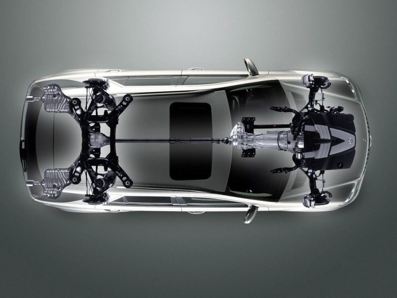 Для повышения жесткости конструкции, подвеска смонтирована на подрамниках