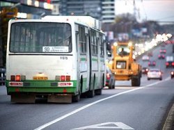 Выделенные полосы в Москве откроют для всех с 31 марта