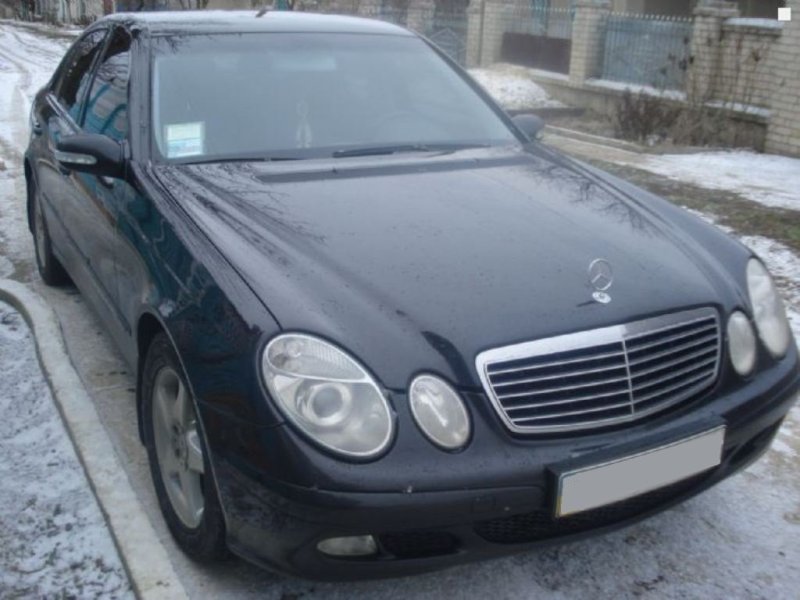 Матовые фары являются признаком большого пробега – около 200 тыс. км