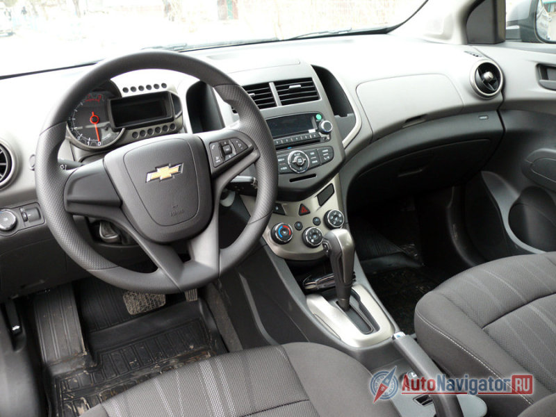 Эргономика интерьера продумана почти идеально.