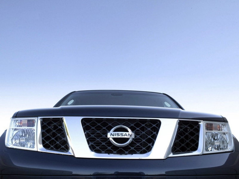 «Цветущий» и взбухший хром на решетке радиатора встречается довольно часто