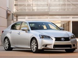 Гибрид Lexus GS 450h — в России от 2 625 000 рублей