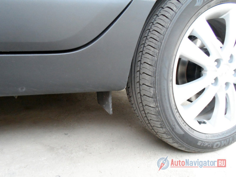 «Брызговики» есть не только сзади колёс, но и спереди