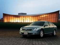 Nissan Teana  (2003-2008): Простая роскошь