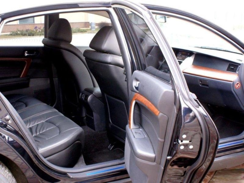 Места для задних пассажиров предостаточно