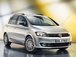 Volkswagen Golf Plus Match — в России от 727 000 рублей
