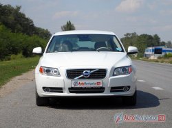 Volvo S80: Большой, белый, безопасный