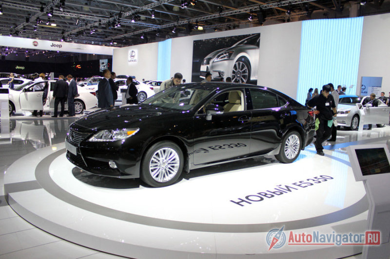 Lexus ES New