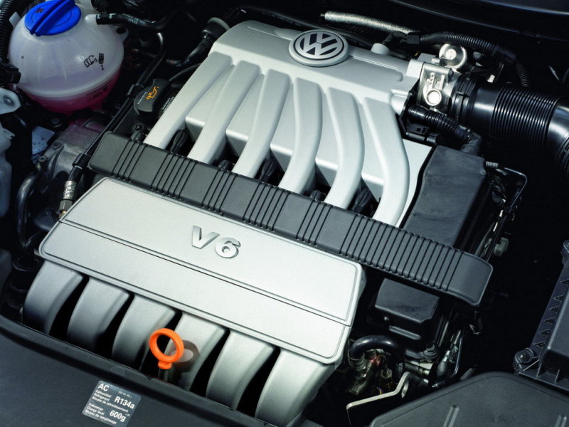 У мотора V6 турбины нет. Единственная забота - это цепь ГРМ