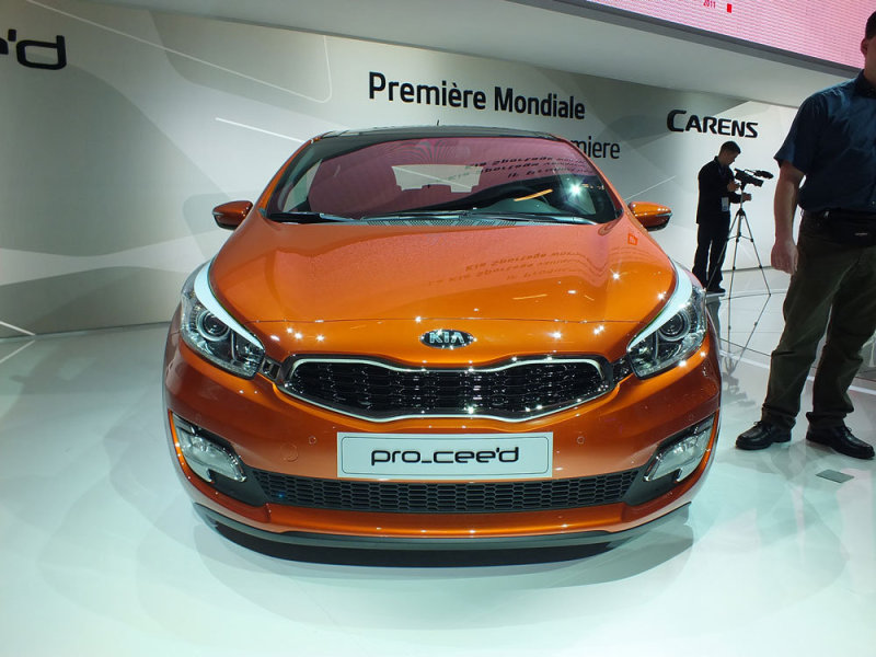 Paris Motor Show: Kia Pro Ceed и Hyundai i30 3-door