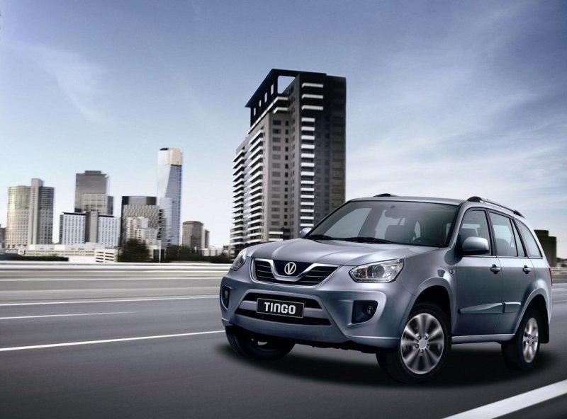 Фары, бампер, капот, радиаторная решетка, противотуманки - все это новые элементы