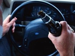 В Госдуме назвали курьезом предложение клеймить пьяных водителей