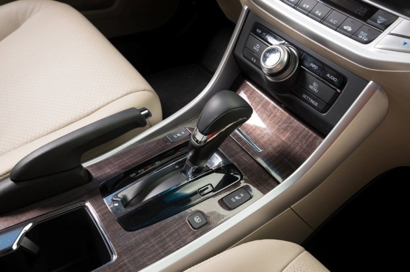 Honda Accord 2013 (российская версия)