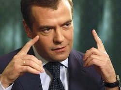 Медведев считает, что штраф за пьянство за рулем должен быть весомым
