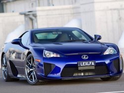 Суперкар Lexus LF-A снят с производства